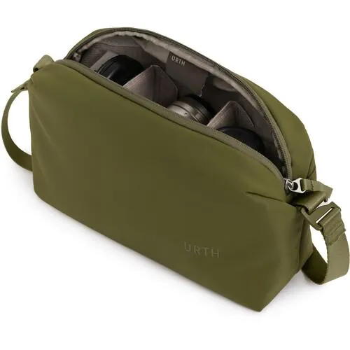 Urth Dolomite Crossbody Camera Sling — Weatherproof   Recycled (Green)